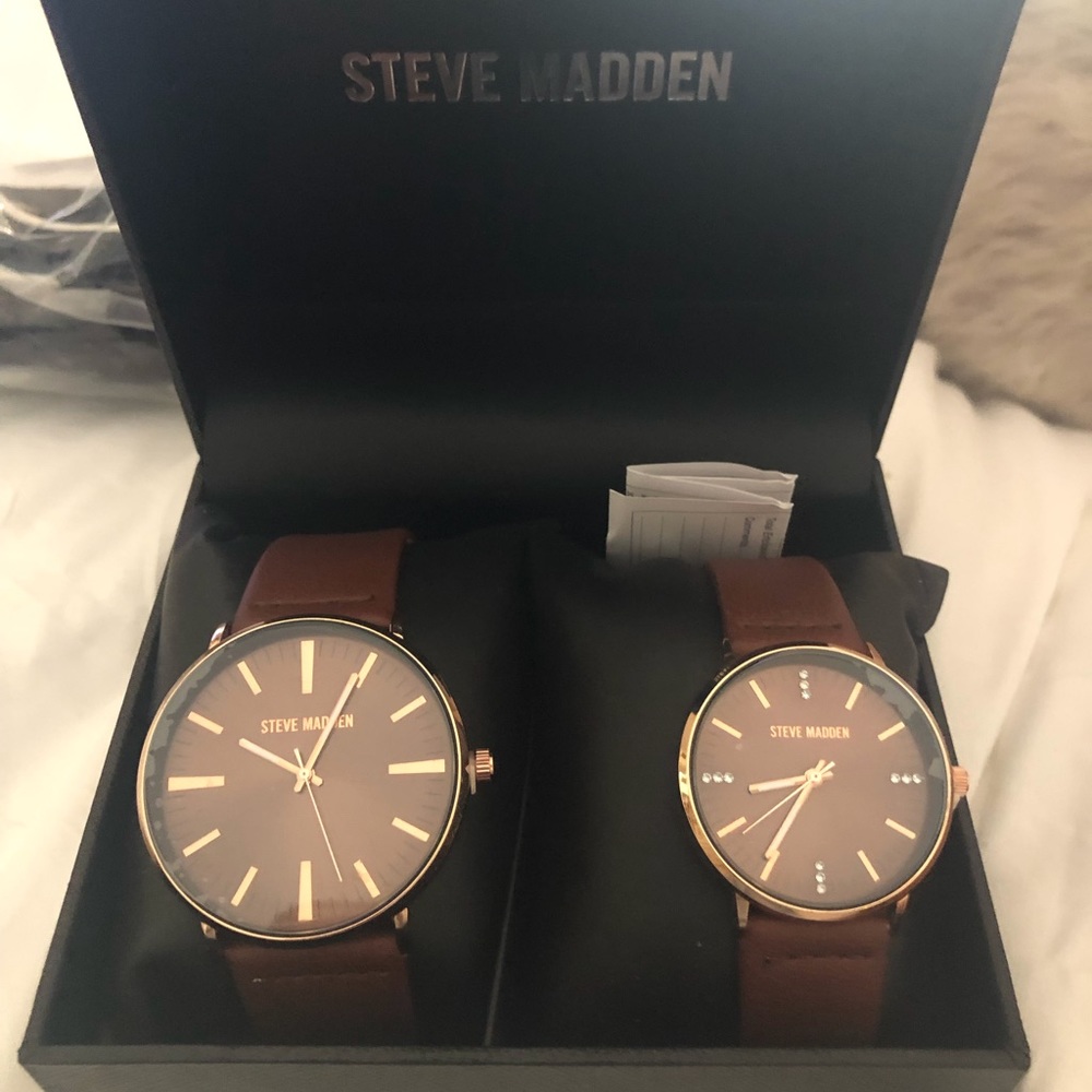 Steve Madden dual watch set NEW